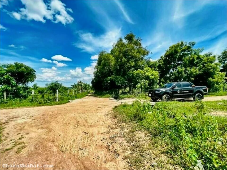 Lô đất vườn gần UBND Hồng Liêm, Giá 275 triệu/sổ 1200m2, Sổ chính chủ có sẵn