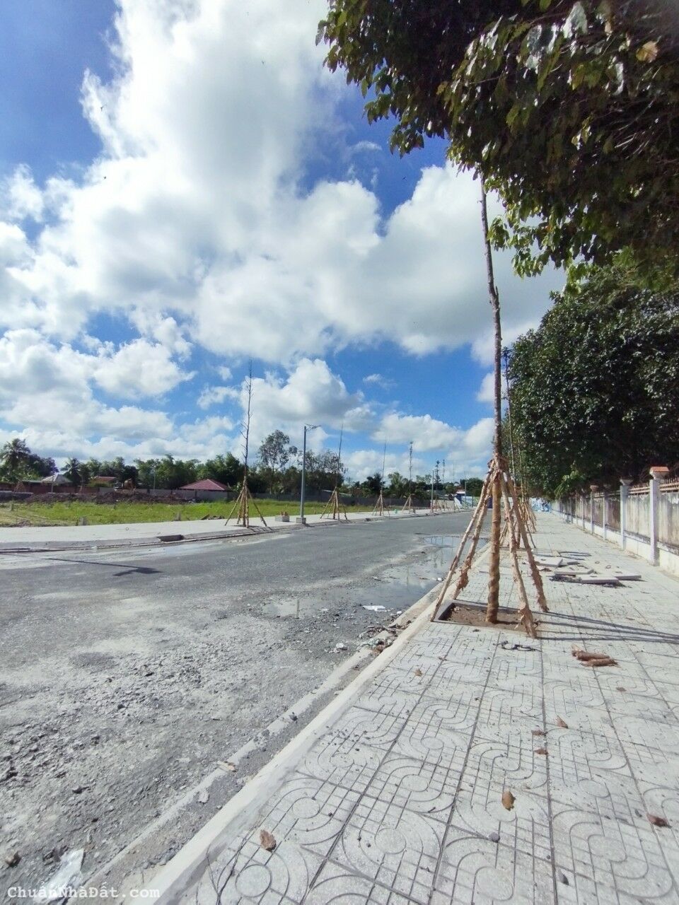 Chuyển nhà, BÁN lô đất cạnh TRƯỜNG HỌC GÒ ĐEN, 900tr. SỔ SẴN Chuyển nhà, BÁN lô đất cạnh TRƯỜNG HỌC GÒ ĐEN, 900tr. SỔ SẴN