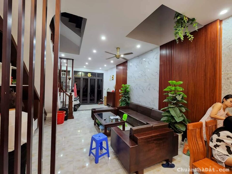 Bán nhà lêthanh nghị ,34m2, Nhà đẹp đón tết, 4Tỷ500