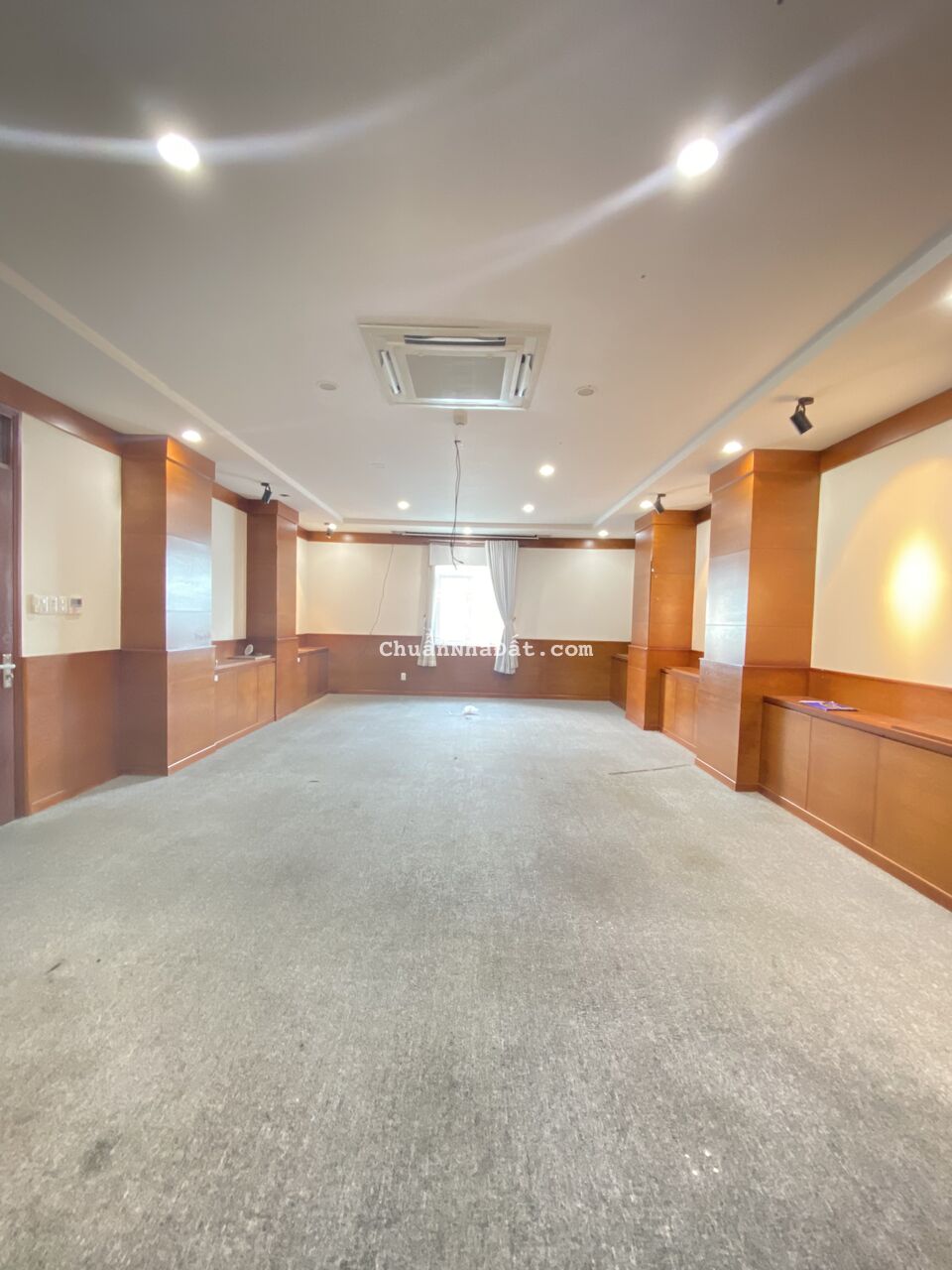 Cho thuê sàn văn phòng đẹp nhỏ xinh 50m2 tại đường 3/2, Q10