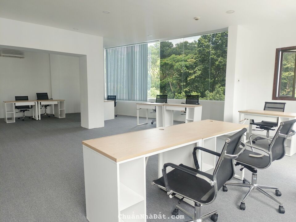 Tặng nội thất cho sàn 90m2 chỉ 30tr/tháng khu sân bay Phan Đình Giót Quận Tân Bình