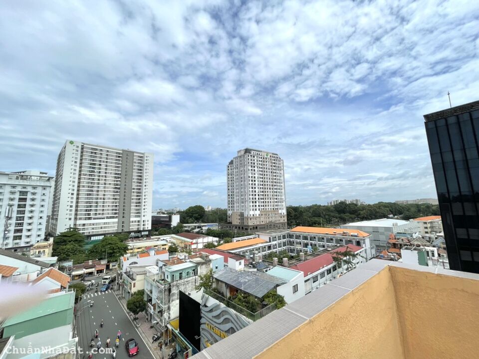 Cần cho thuê gấp sàn văn phòng mới 150m2 giá giảm chỉ 40tr/tháng Đào Duy Anh, Phú Nhuận