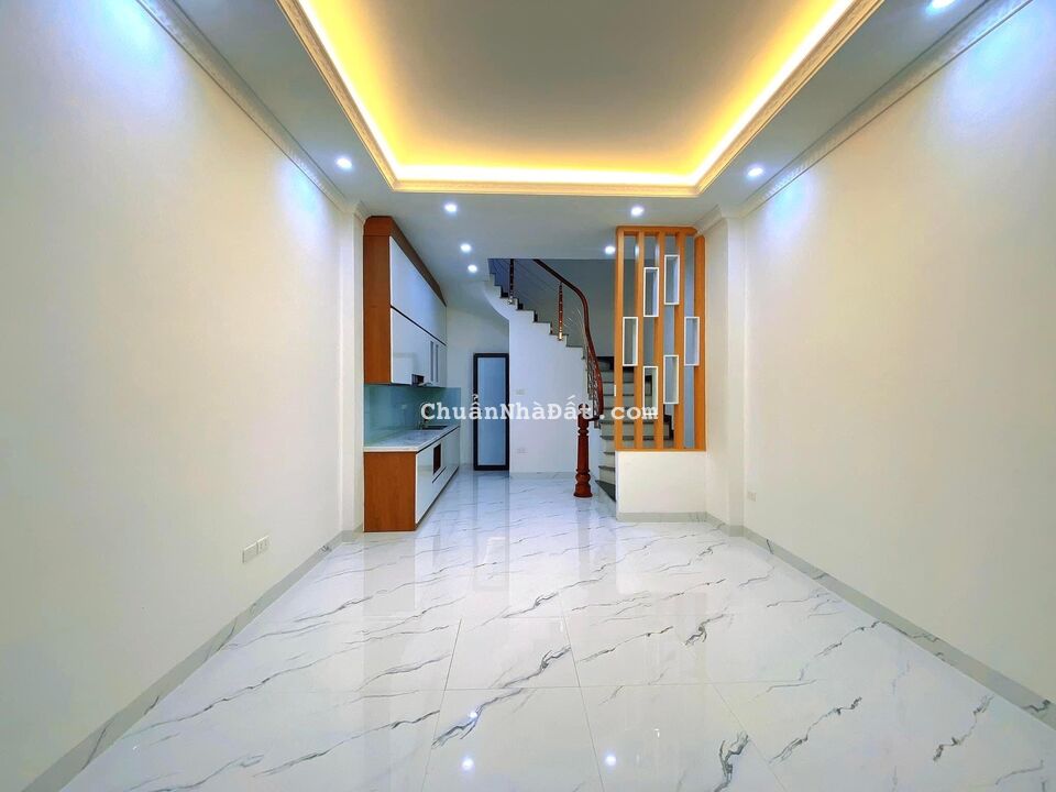 SERIES các căn nhà 3 tỷ khu vực An Dương Vương, Đông Ngạc, Thụy Phương, ô tô đỗ cổng