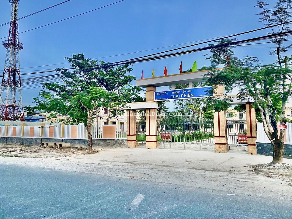 Bán gấp đất ngay chợ cách Đà Nẵng chỉ 3km giá cực rẻ chỉ 9xx triệu/lô