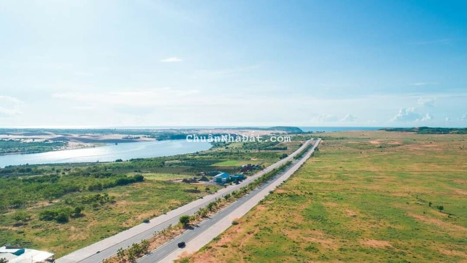 Bán lô đất trồng CLN ven biển hoà thắng 2,070m2 cạnh hồ nước Rạng Đông giá chỉ 373tr Lh 0938677909