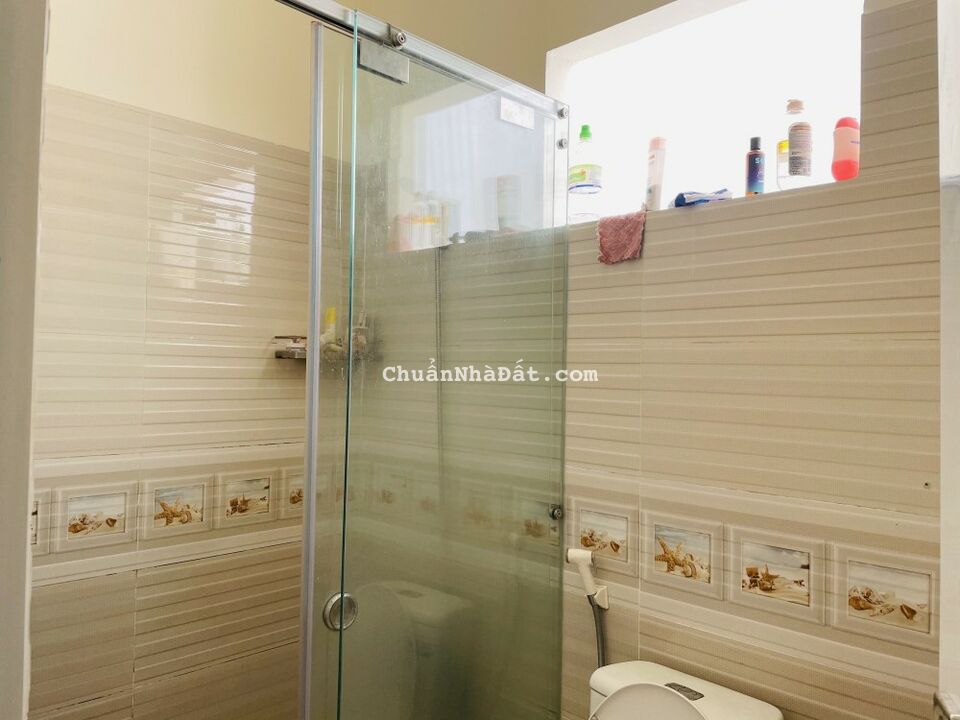 Nhà bán gấp, Lê Đức Thọ, phường 15, Gò Vất, 100m2, giá chỉ hơn 8 tỷ tl 0912998165 