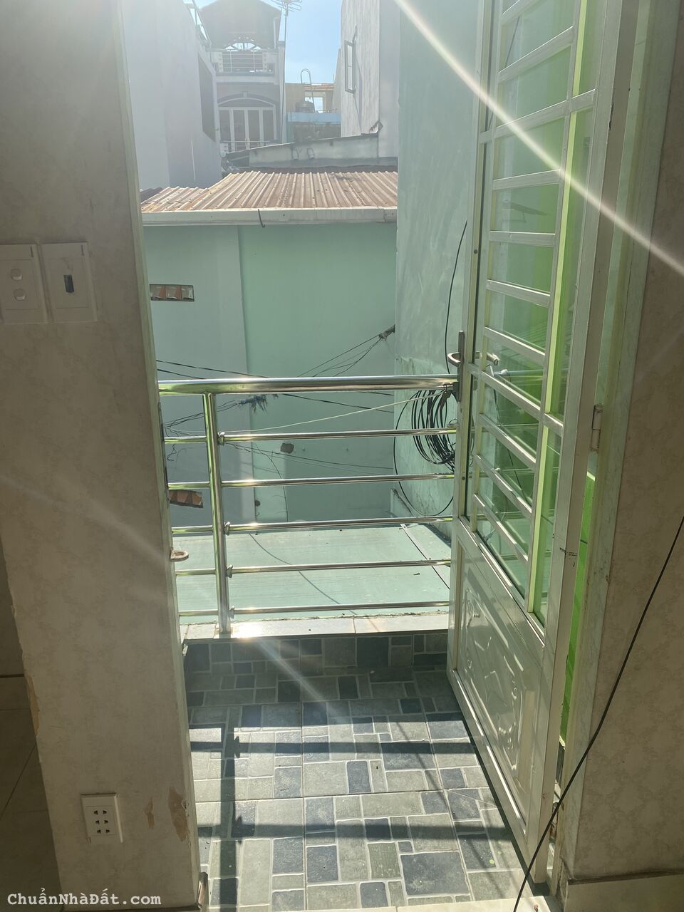 Cho thuê Nhà 1 trệt, 3 lầu, dtsd:150m2, mặt tiền hẽm Nguyễn Đình Chiểu, Phú Nhuận