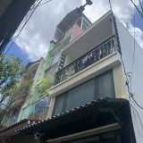 MUA ĐẤT TẶNG NHÀ 2 TẦNG - NGANG 6 - LÔ GỐC - CÁCH MẶT TIỀN CHÍNH CHỈ 50 M - DI CHUYỂN SANG Q1. Q7 C