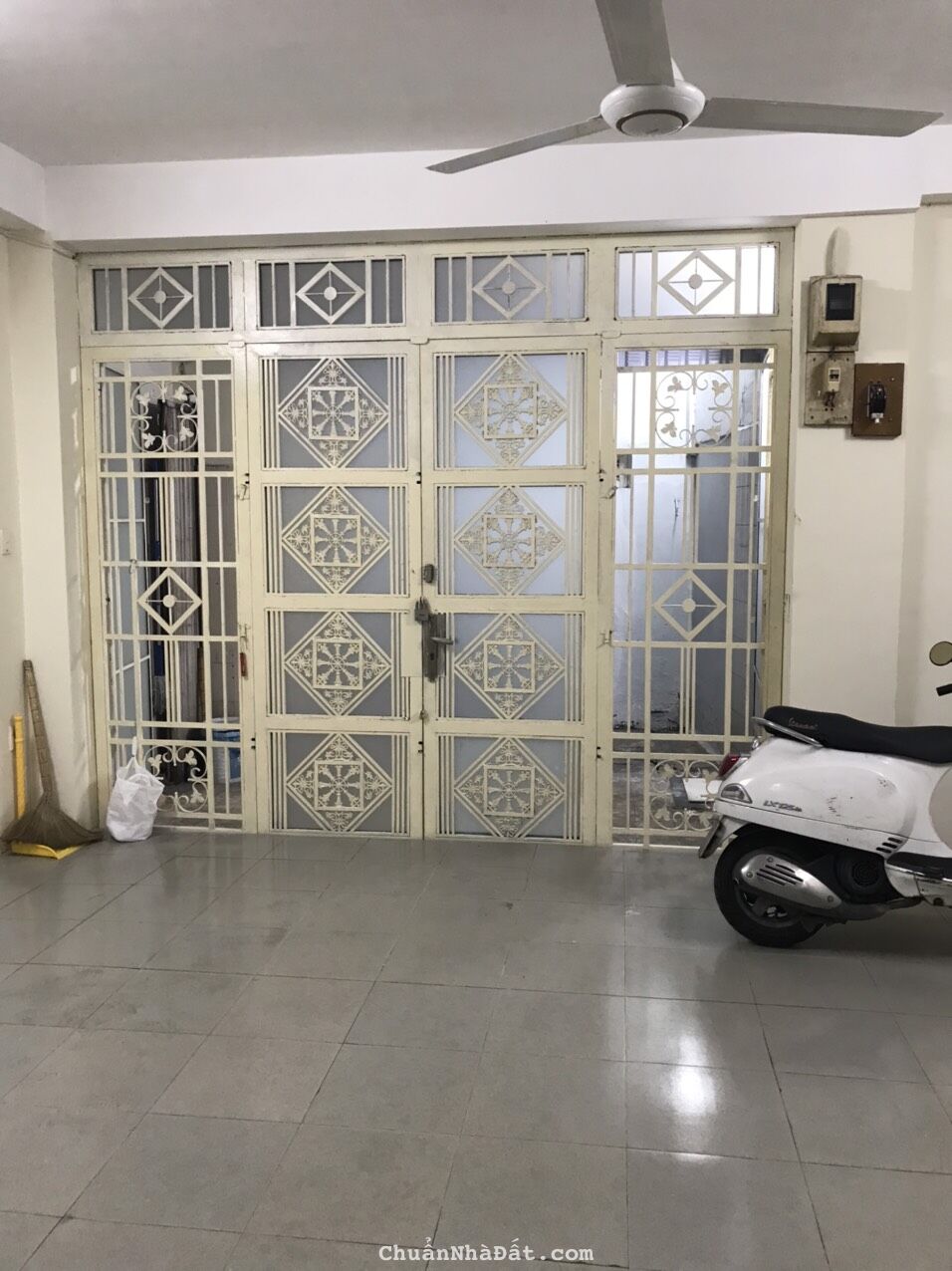 Cho Thuê Nhà 4x33 3 Tầng Ngay CMT8 Q3  rẻ chỉ 75trTL