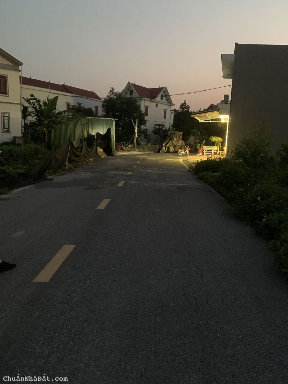 Giảm sốc cắt lỗ lô đất đấu giá tại Đông Phú Xuân Phú giá chỉ nhỉnh  1tỷ