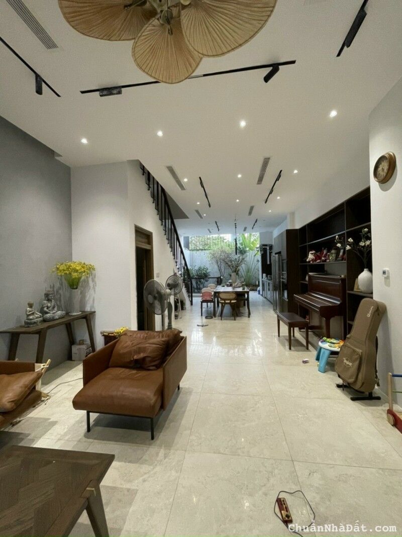 Bán nhà MT 5 tầng, hồ bơi, nội thất xịn Thạnh Mỹ Lợi Quận 2 105m2, 23 tỷ 5