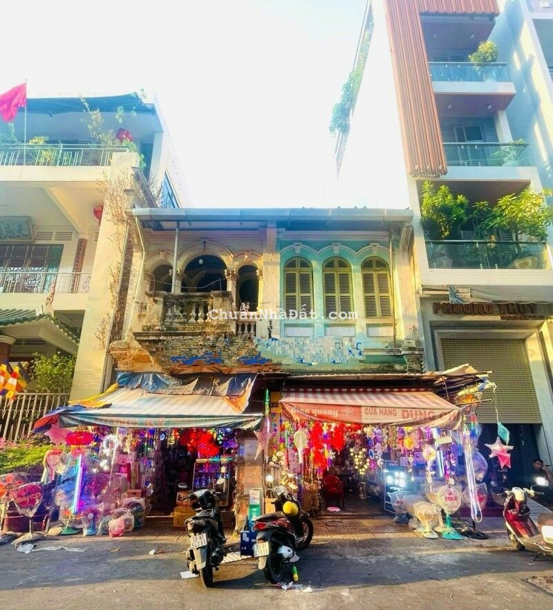 Bán nhà mặt tiền Phùng Hưng Quận 5, Chợ Kim Biên 8x20 3 Tầng chỉ 24 tỷ Bán nhà mặt tiền Phùng Hưng Quận 5, Chợ Kim Biên 8x20 3 Tầng chỉ 24 tỷ