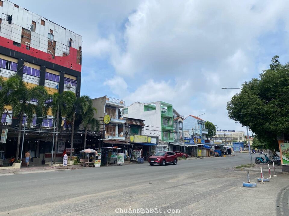 Bán toà nhà mặt tiền phường Bình Hưng Hoà B Bình Tân 7 tầng 110 PN 60 tỷ