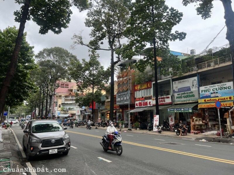 Siêu phẩm lô gốc 2 MT Nguyễn Chí Thanh Quận 11, 5.5x19, 5Lầu chỉ 25 tỷ Siêu phẩm lô gốc 2 MT Nguyễn Chí Thanh Quận 11, 5.5x19, 5Lầu chỉ 25 tỷ