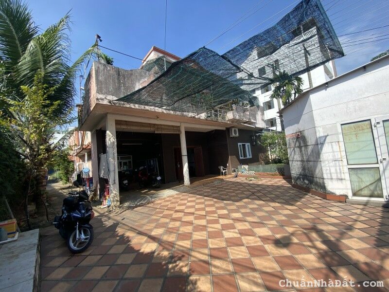 Bán nhà mặt tiền 32 Đình Phong Phú, TNP-B, Quận 9, 1095m2 lô gốc 68 tỷ