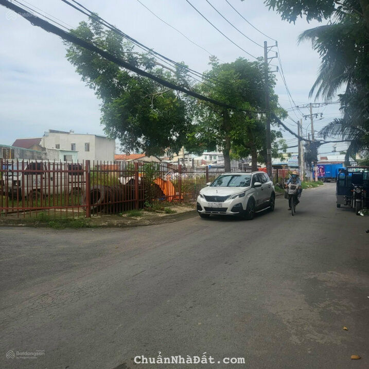 [Siêu hiếm] Bán 1500m2 đất thổ cư 3 mặt tiền Quốc Lộ 13 Thủ Đức giá rẻ