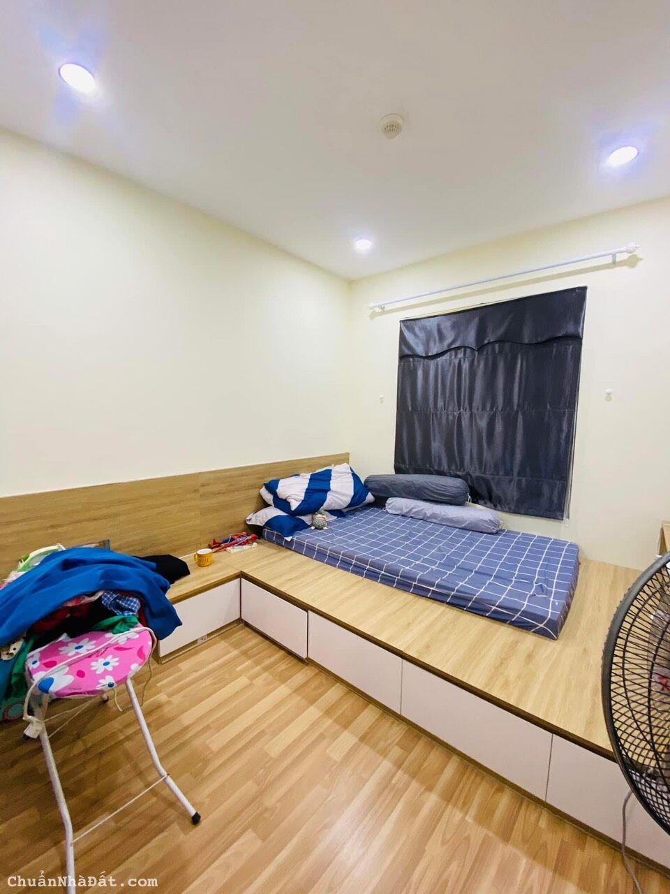 Chung cư Mặt Tiền Quận 8 Diamond Riverside 72m2 2pn 2wc full nội thất 2 tỷ 650. 