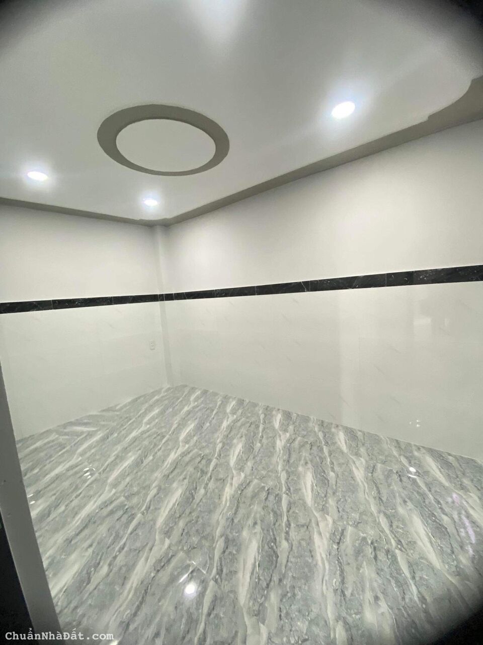 Nhà nhỏ tiền SHR HXH đầy đủ công năng 48m2 2 tầng 2pn đường số 10 HBC chỉ 2 tỷ 3. 