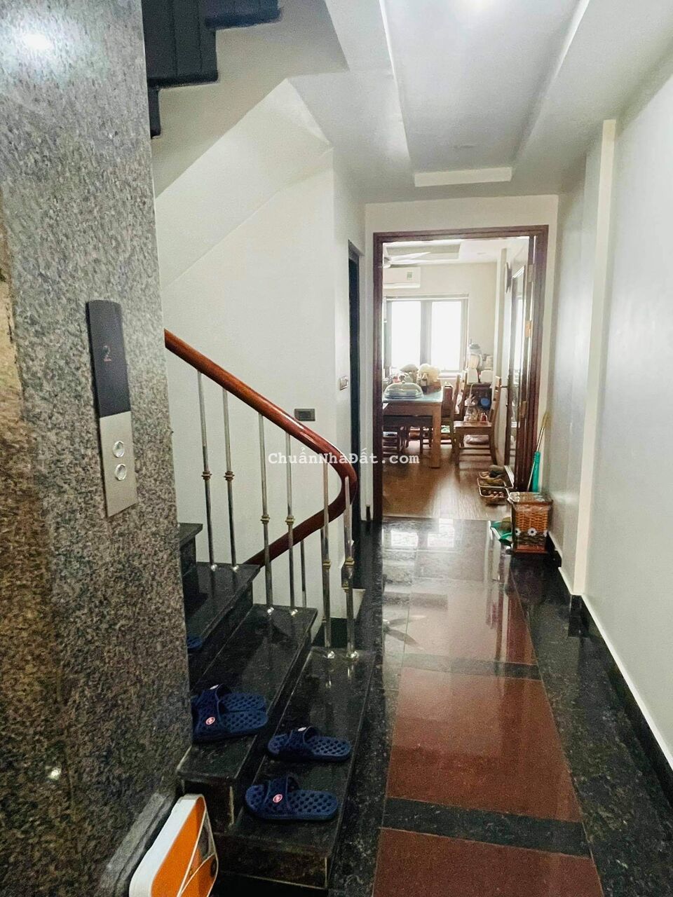 Bán nhà Tây Sơn, Ô TÔ, DT 38m2 *6T, MT 5,5 m, giá 6,5 tỷ, Lh: 0984417892      