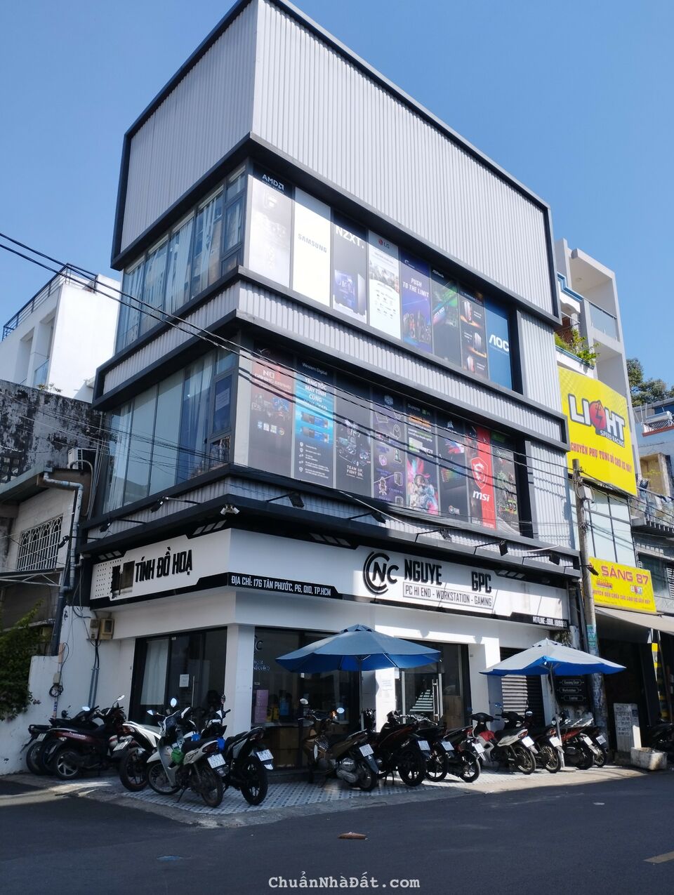 Bán lỗ nhà đường xe tải Võ Văn Tần, P5, Q3. DT 6x19m vuông vức , nhà đẹp trệt 3 lầu