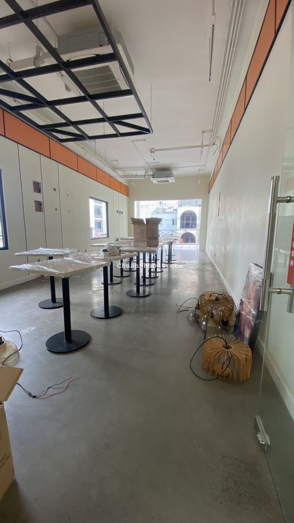 Bán nhà mặt tiền Trường Sa, Q3 MT 16m sẵn dòng tiền chỉ 15 tỷ Bán nhà mặt tiền Trường Sa, Q3 MT 16m sẵn dòng tiền chỉ 15 tỷ