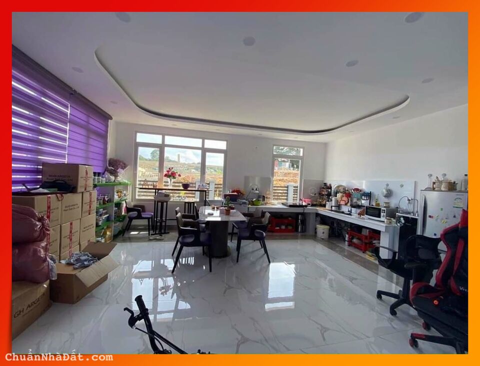 🏩Hạ Giá Bán căn biệt thự ở đường Nguyễn Hữu Cảnh, Phường 8, Đà Lạt