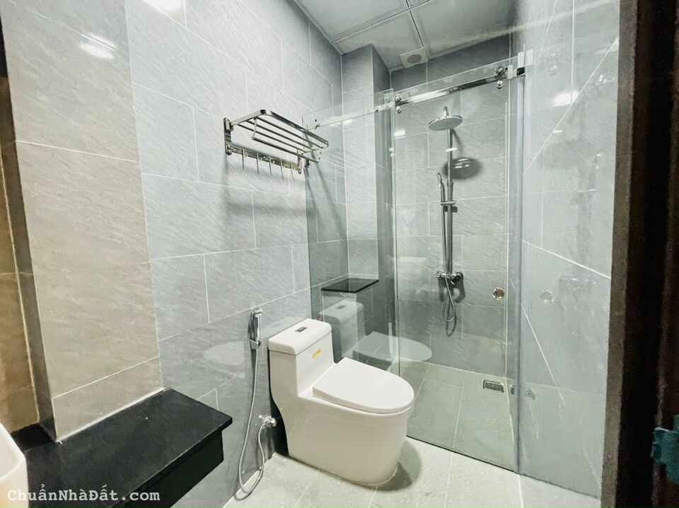 Bán Nhà 6 tỷ 2 ở mặt tiền đường Mai Xuân Thưởng, Phường 8, Đà Lạt