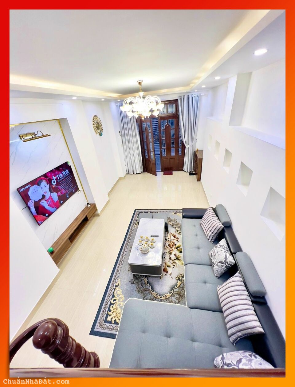 Bán gấp nhà ở đường 3/4, phường 3, đà lạt. Giá Chỉ 6 tỷ 9. Hẻm ô tô thông thoáng