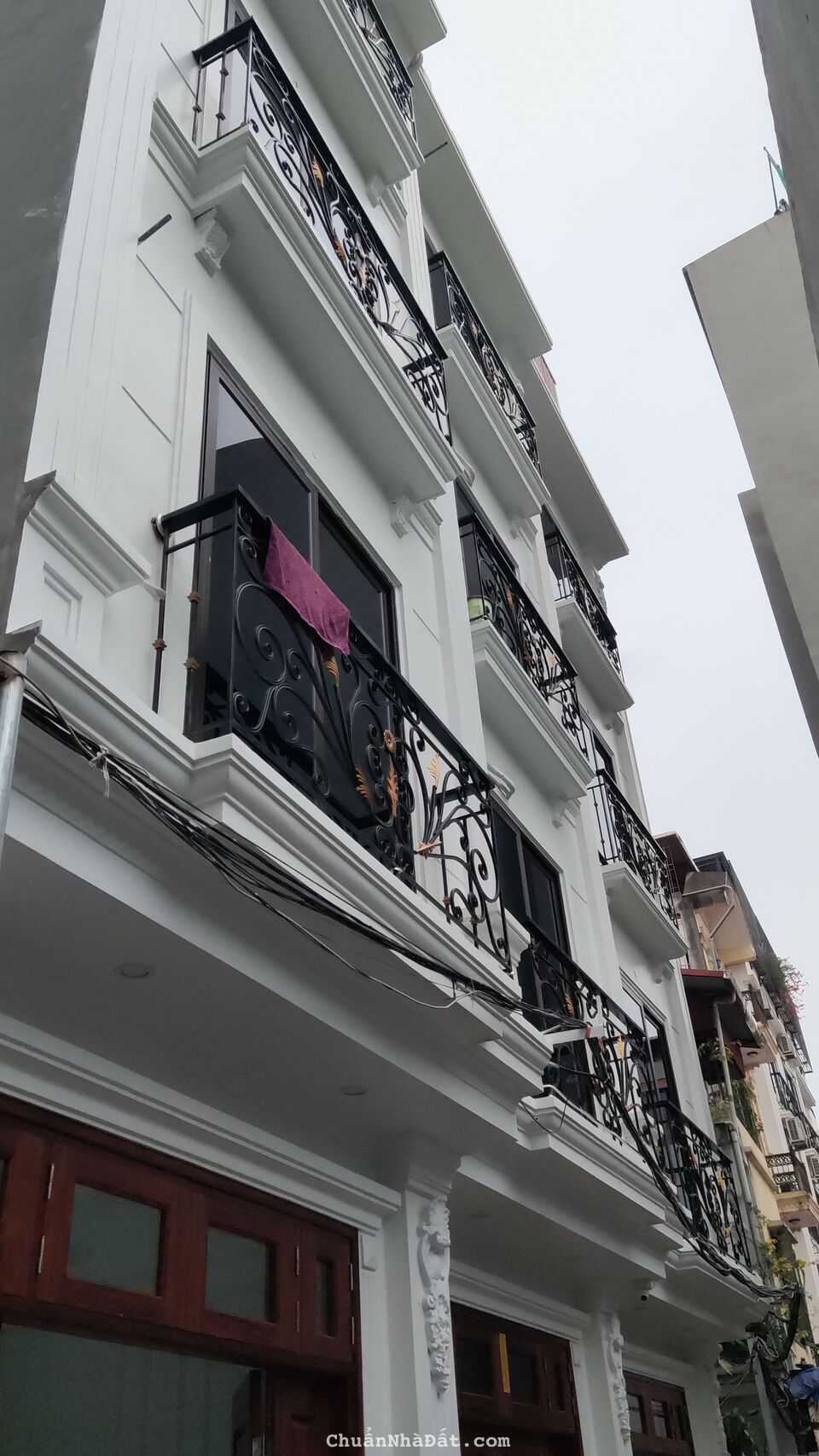 Chính chủ cần bán nhà phân lô ngõ 75 phố Vĩnh Phúc 45 M2 x 4,5 t mới tinh giá 5,7 tỷ