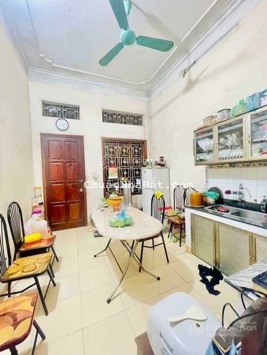 Bán nhà ngõ 95 phố Chùa Bộc thông Sang Tam Khương dt 62 m2 x 4 t 2 mặt ngõ giá 10,8 tỷ