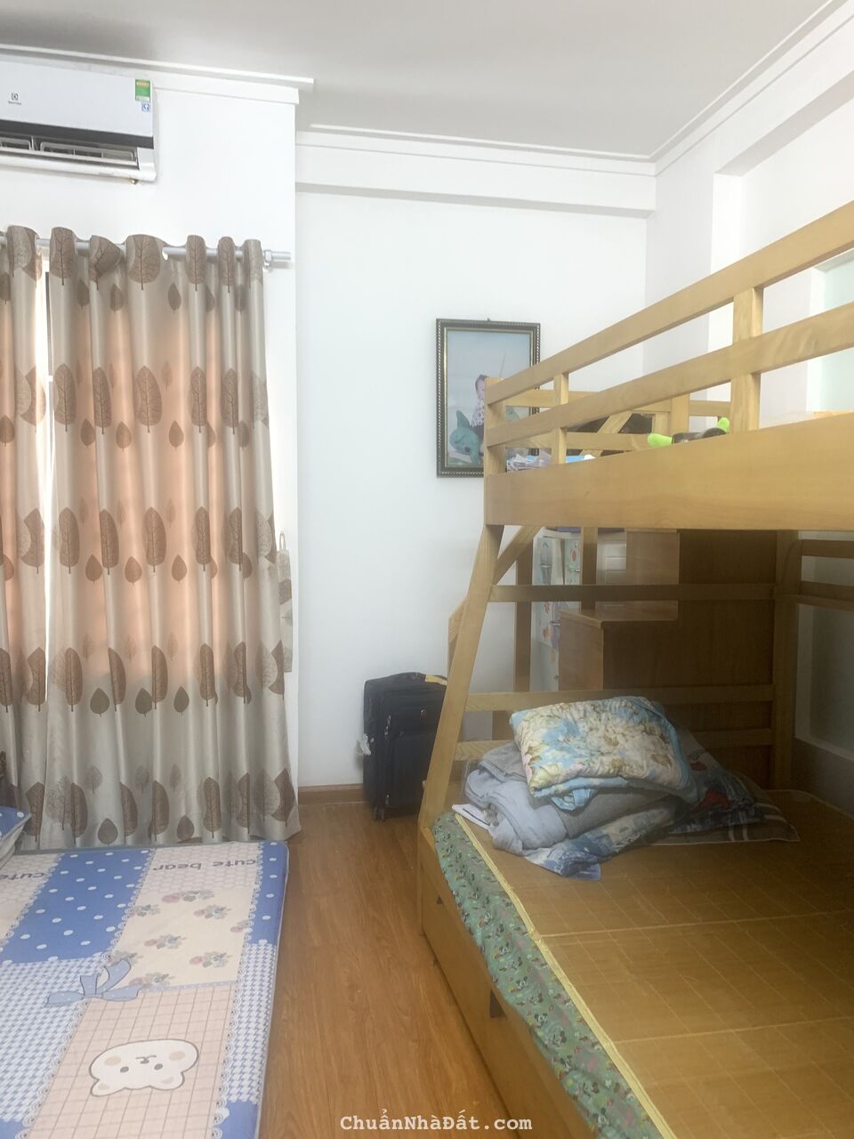 Nhà Mới, Siêu Vị Trí NGÕ 89 Lạc Long Quân, 30m², 6.25 Tỷ, Mặt Tiền 3.3m - Gần Hồ Tây