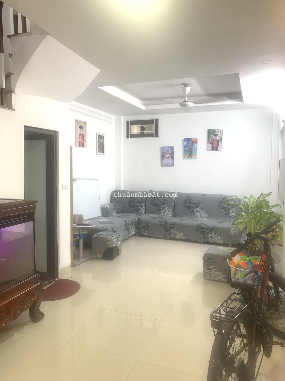 Nhà Mới, Siêu Vị Trí NGÕ 89 Lạc Long Quân, 30m², 6.25 Tỷ, Mặt Tiền 3.3m - Gần Hồ Tây