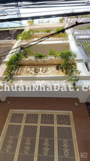 Bán nhà ngõ 107 Nguyễn Chí Thanh, phố Vũ Ngọc Phan 47 m x 3 t giá 5,6 tỷ ô tô cách 70m