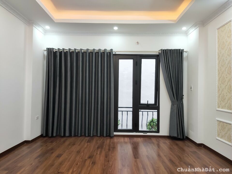 Bán nhà xây mới siêu đẹp Thụy Khuê, Trích Sài Tây Hồ đi bộ ra Hồ Tây 38m2 5 t 4,5 tỷ