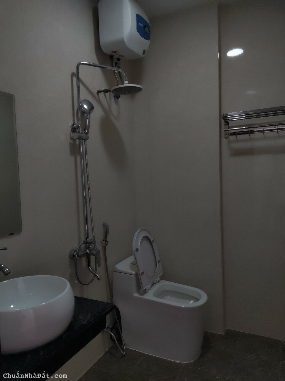 Bán nhà mới Phố Trần Quốc Vượng, 34m² ,5 tầng ,mặt tiền 3,6m,2 thoáng, 4,8 tỷ lh 0981.720.298