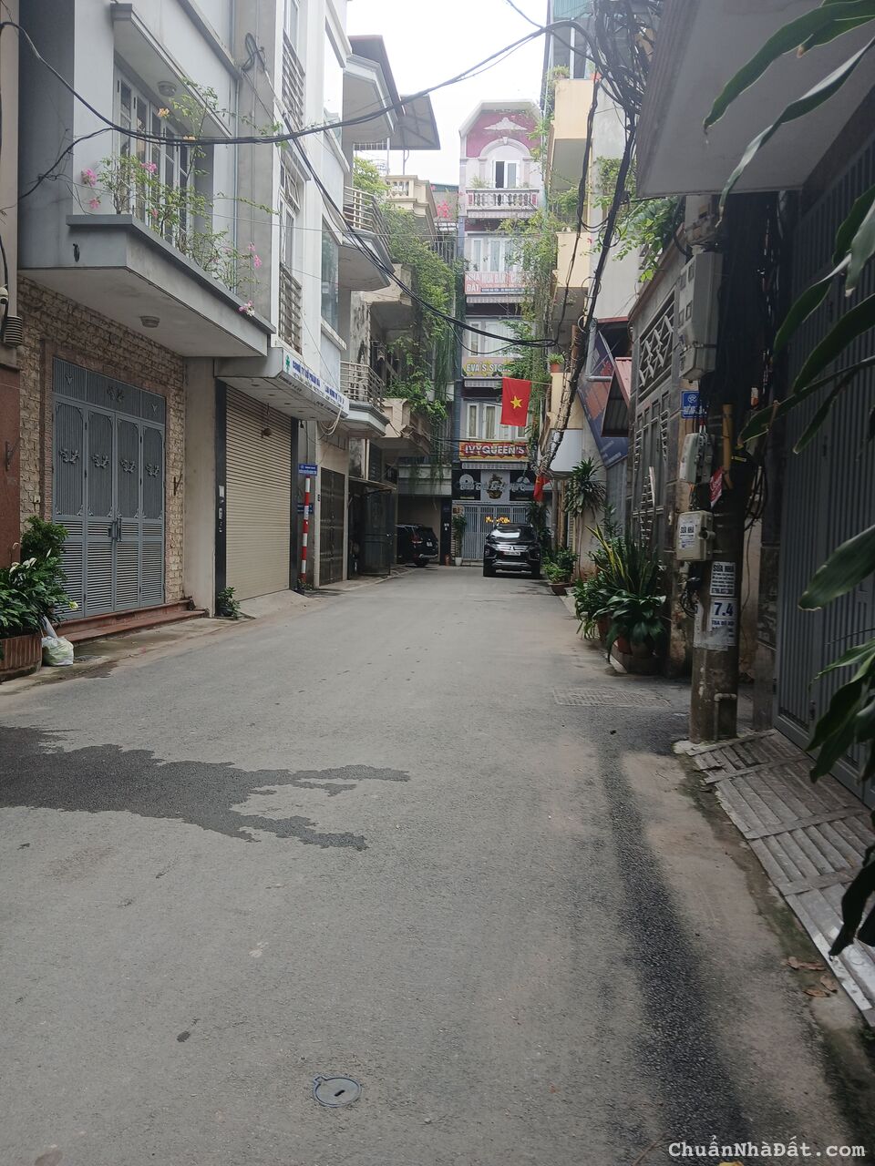 Bán đất phân lô  ngõ 110 phố Nguyễn Hoàng Tôn,Tây Hồ 59 M,MT 5 M ngõ ô  tô 7 chỗ vào giá 12 tỷ 