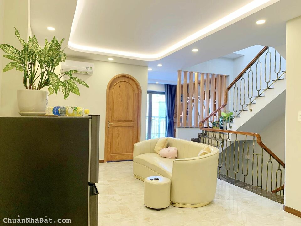  BIỆT THỰ ĐẸP XỊN SÒ , 2 MẶT HẺM XE HƠI HIẾM CÓ- GẦN MẶT TIỀN ĐƯỜNG - DIỆN TÍCH TO - CHỦ CHO LUÔN NỘI THẤT - GIÁ CHỈ 17ty