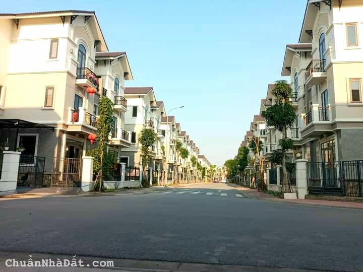 Biệt thự gần công viên trung tâm đô thị Centa Vsip TP.Từ Sơn