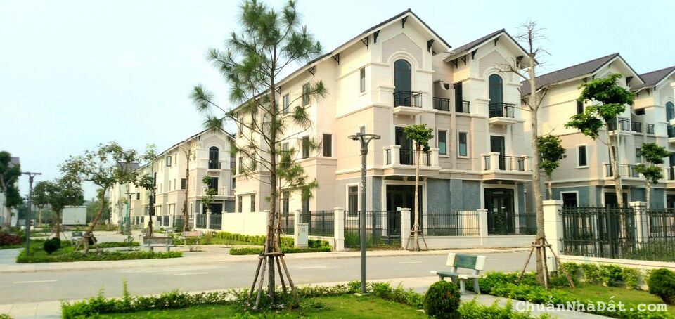 Biệt thự view công viên trung tâm đô thị Centa