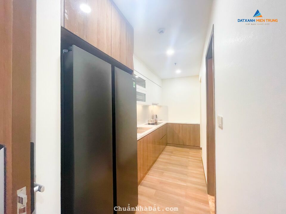 Chủ đi nước ngoài gửi bán căn hộ 2PN view trực diện biển Mỹ Khê sổ hồng giá tốt hơn thị trường