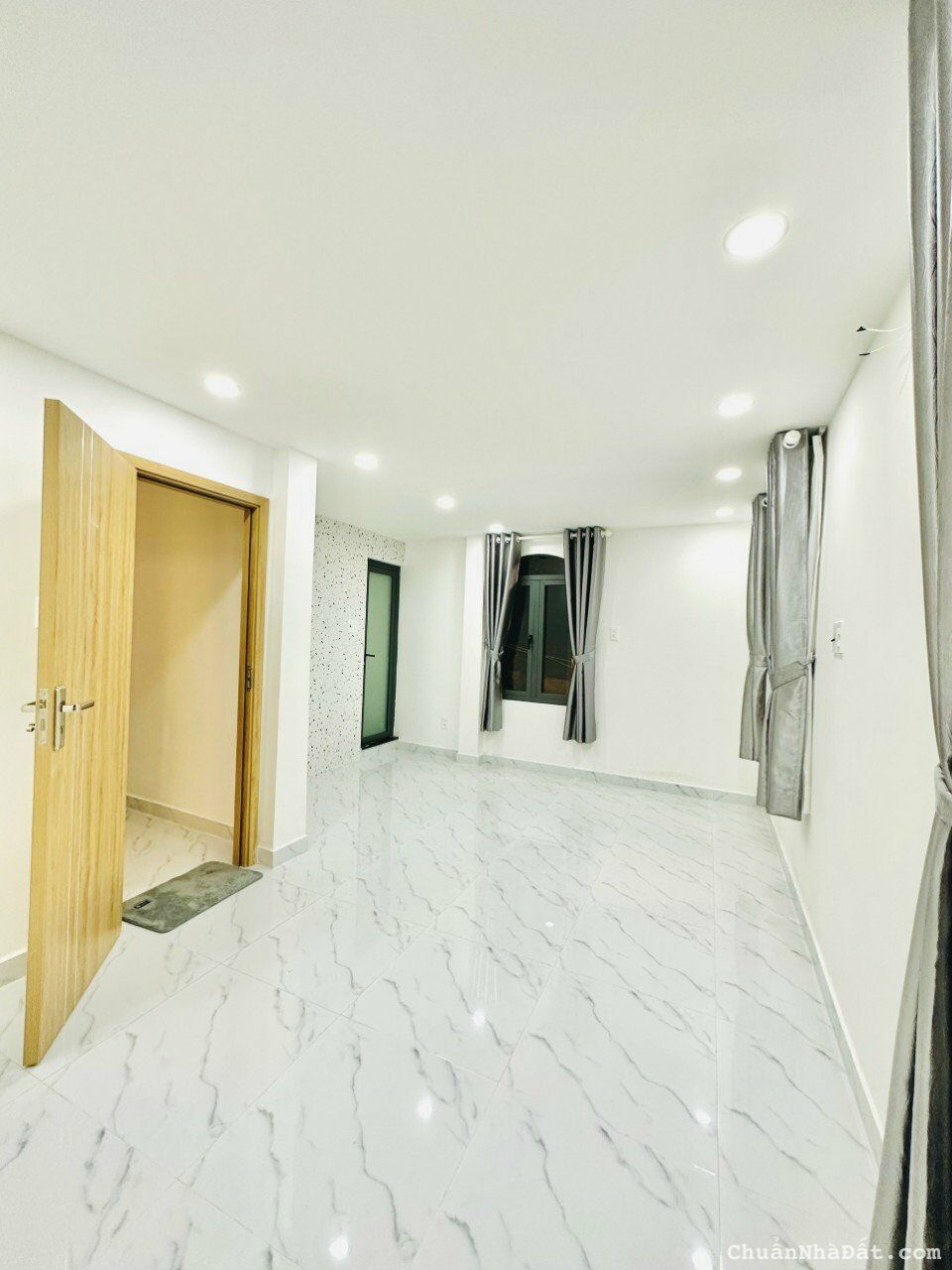 Nhà đẹp 1T4L góc 2MT 28 Thanh Đa xe hơi đậu trong nhà 6tỷ25