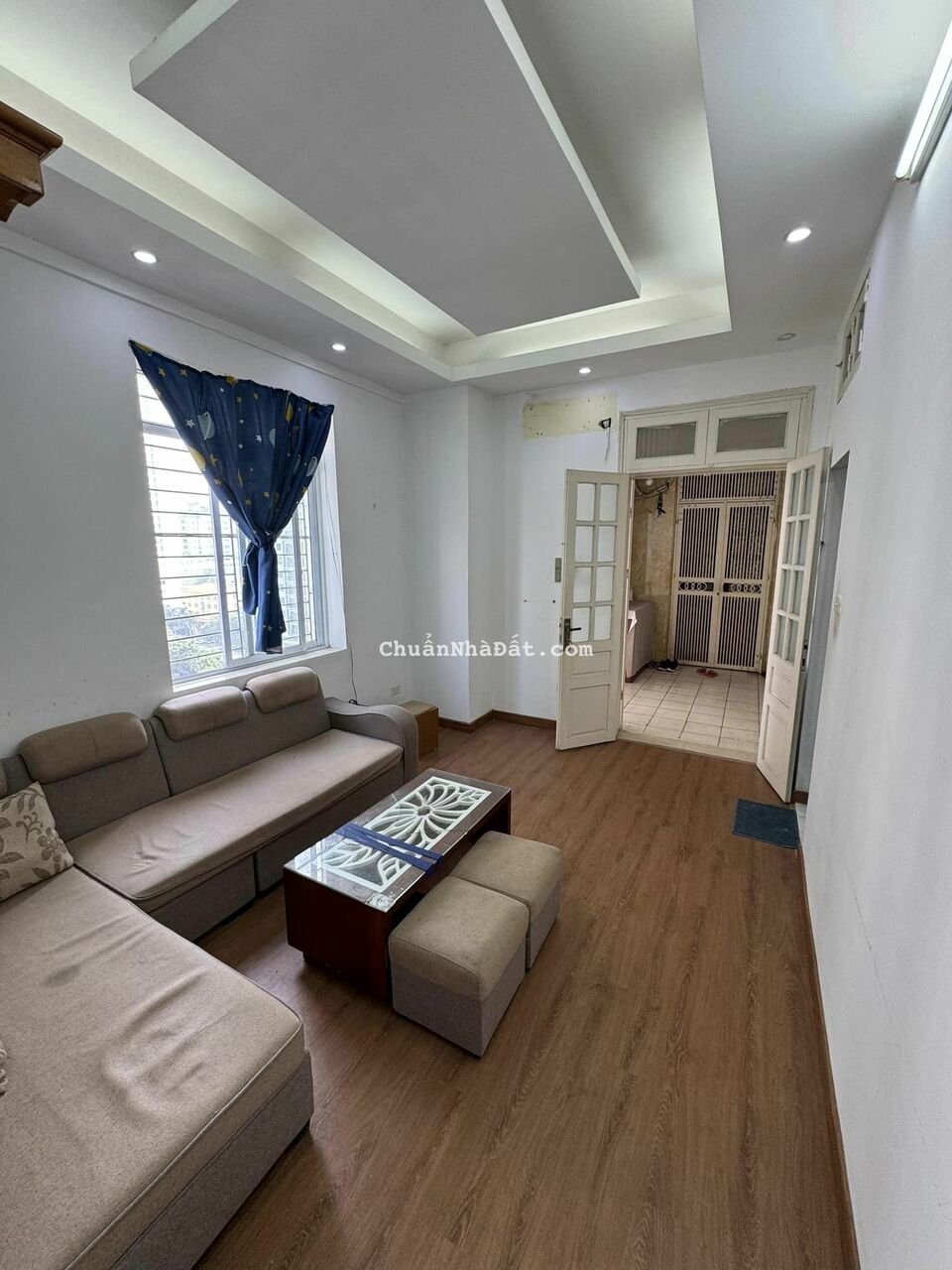 Bán chung cư căn góc mặt phố Lê Văn Lương ở ngay 59m2, 2 ngủ full nội thất chỉ 2.5 tỷ thanh toán tr