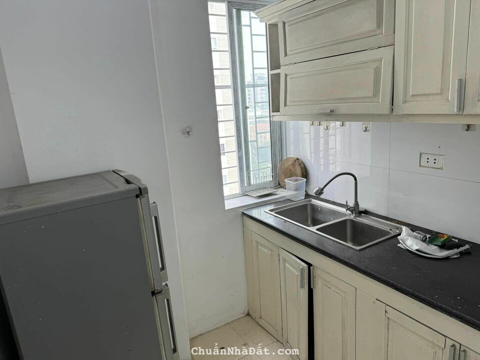 Bán chung cư căn góc mặt phố Lê Văn Lương ở ngay 59m2, 2 ngủ full nội thất chỉ 2.5 tỷ thanh toán tr