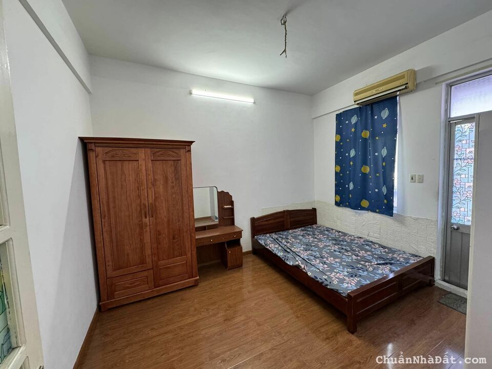 Bán chung cư căn góc mặt phố Lê Văn Lương ở ngay 59m2, 2 ngủ full nội thất chỉ 2.5 tỷ thanh toán tr