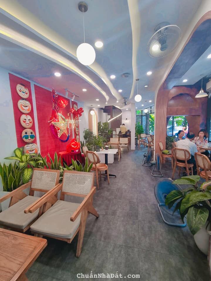 Bán nhà mặt phố cổ Lý Thái Tổ 48m2x5 tầng, lô góc 3 mặt thoáng rất hiếm chỉ 53 tỷ.  