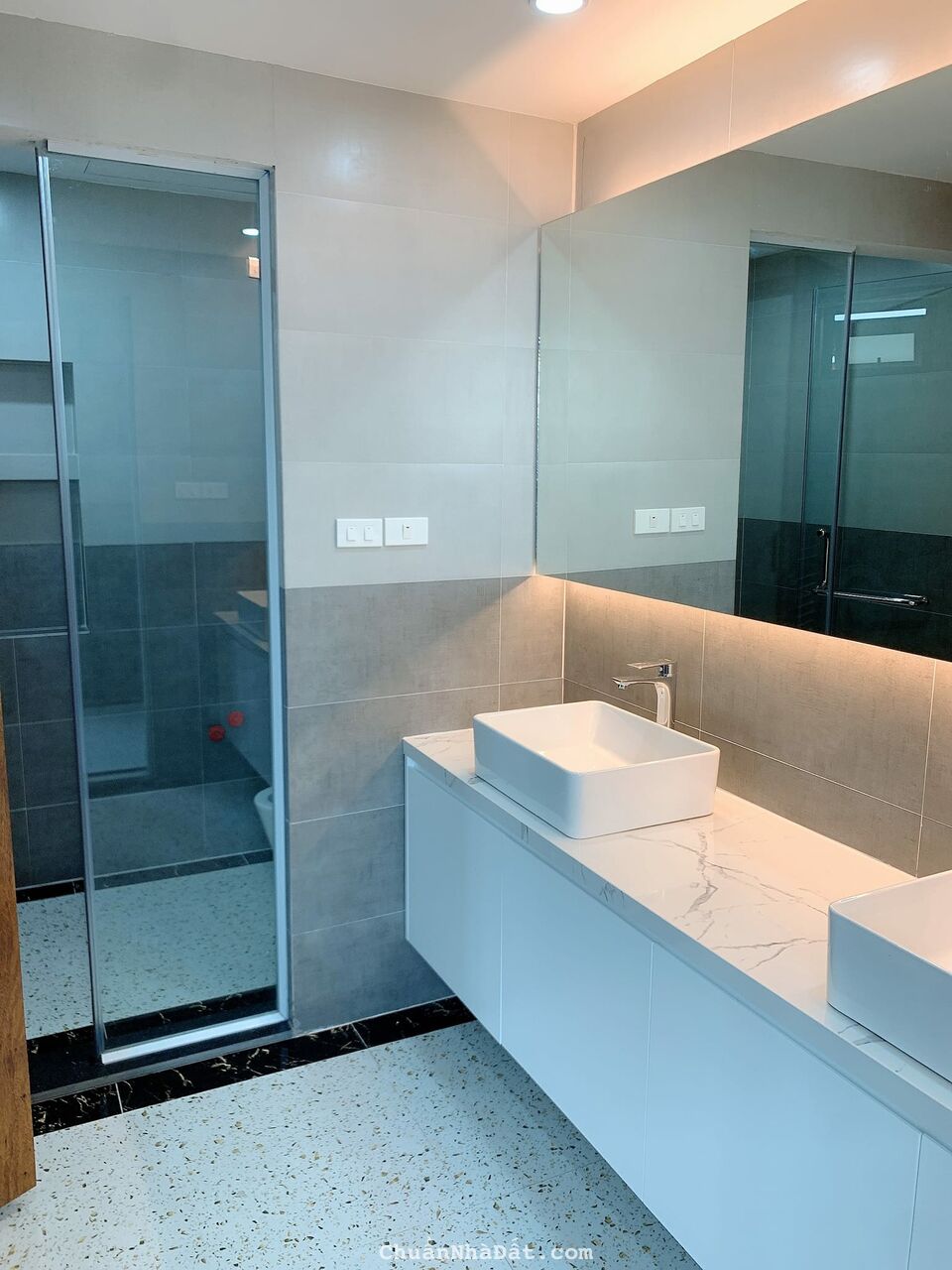 Bán tòa nhà mặt phố Nguyễn Khả Trạc Cầu Giấy 60m2x7 tầng thang máy, vỉa hè rộng, kinh doanh Siêu đỉnh.