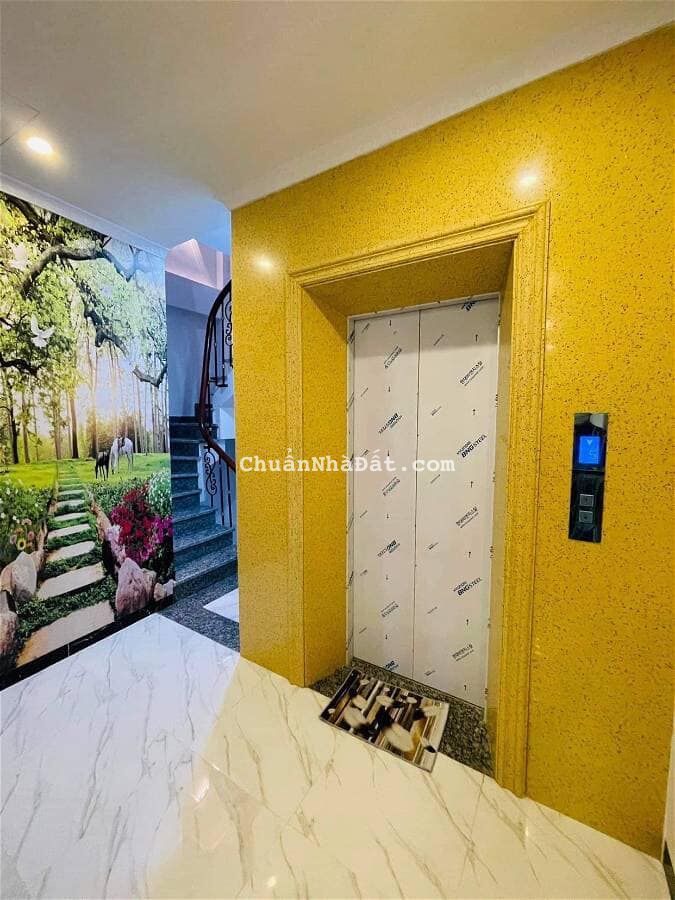 Bán nhà phố Hoàng Cầu 75m2x7 tầng thang máy, kinh doanh, Văn phòng, 2 ô tô tránh chỉ 30 tỷ. 