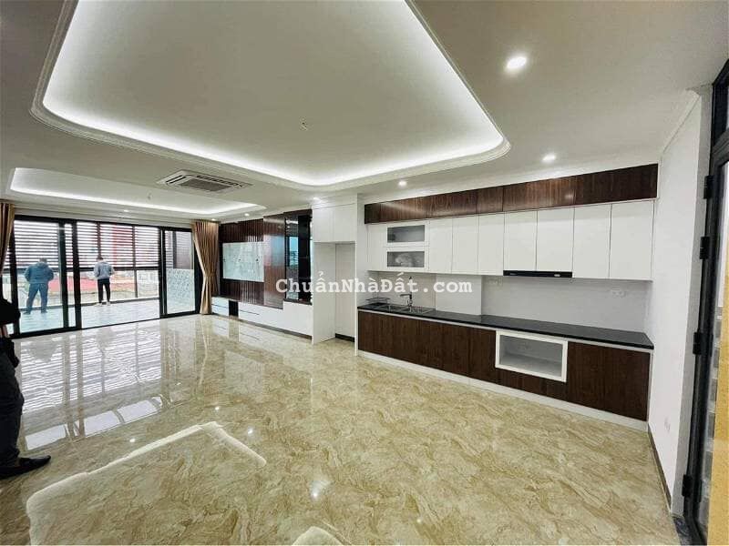 Bán nhà phố Hoàng Cầu 75m2x7 tầng thang máy, kinh doanh, Văn phòng, 2 ô tô tránh chỉ 30 tỷ. 