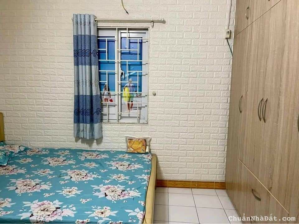 Bán nhà phân lô Phố Khương Đình Thanh Xuân 36m2x4 tầng, gần ô tô, về ở ngay đón Tết nhỉnh 4 tỷ,