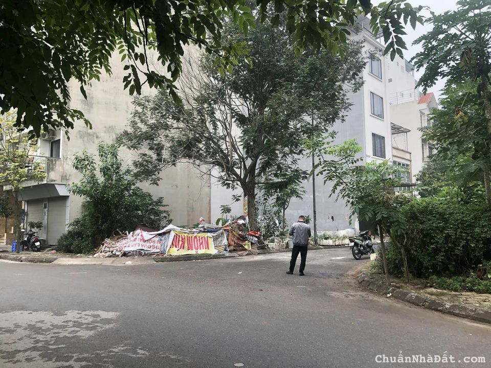 Đất P/Lô Cổng Đồng-La Khê, ngã tư Lê Trọng Tấn 50m, giá 5.9 tỷ